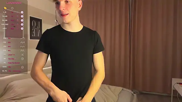 Snapshot of Hotpeppers666 chatting on 11/23/25, 05:57 Hotpeppers666 online show from 11/23/25, 05:57