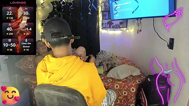 Snapshot of JUANBIGCOCK21CM chatting on 02/24/26, 01:03 JUANBIGCOCK21CM online show from 02/24/26, 01:03