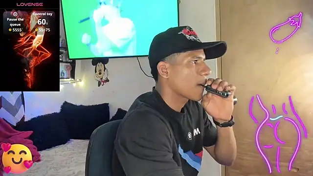 Snapshot of JUANBIGCOCK21CM chatting on 03/15/26, 06:30 JUANBIGCOCK21CM online show from 03/15/26, 06:30