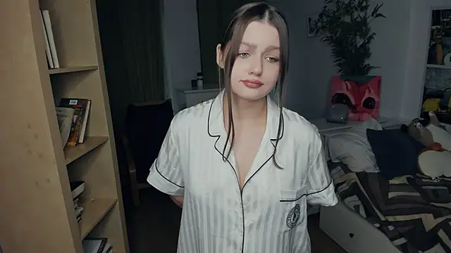 RosseLavish online show from 11/24/25, 08:14