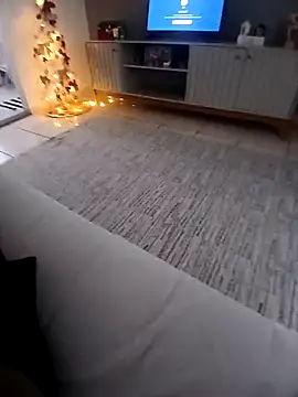 Snapshot of Oliveiracrf chatting on 11/07/25, 07:03 Oliveiracrf online show from 11/07/25, 07:03