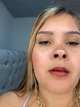 Snapshot of MelodySanz chatting on 02/16/26, 10:28 MelodySanz online show from 02/16/26, 10:28