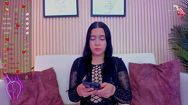 Snapshot of Amy_Leah chatting on 11/20/25, 08:30 Amy Leah online show from 11/20/25, 08:30