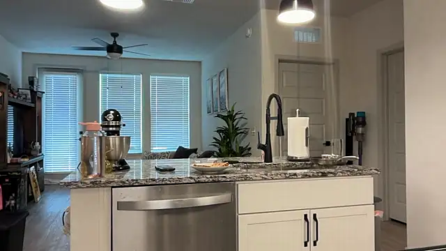 Snapshot of RosieCheeks_ chatting on 02/26/26, 05:45 RosieCheeks online show from 02/26/26, 05:45