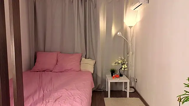 mybayby online show from 05/03/26, 04:02
