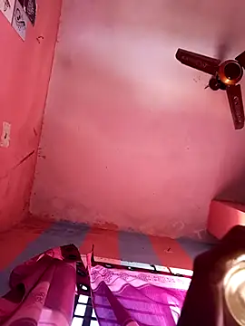 Snapshot of rafifucking_king chatting on 11/15/25, 04:10 rafifucking king online show from 11/15/25, 04:10