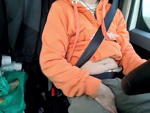 Snapshot of Olifesse chatting on 02/12/26, 08:20 Olifesse online show from 02/12/26, 08:20