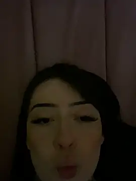 Snapshot of Dafne369 chatting on 11/08/25, 04:12 Dafne369 online show from 11/08/25, 04:12