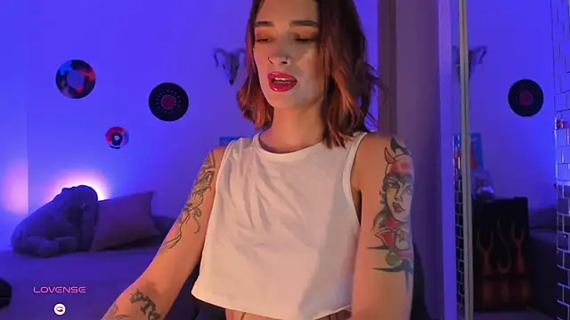 Snapshot of rotwallace chatting on 01/09/26, 01:08 rotwallace online show from 01/09/26, 01:08