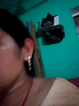 Snapshot of Seema_ji12 chatting on 03/23/26, 04:44 Seema ji12 online show from 03/23/26, 04:44