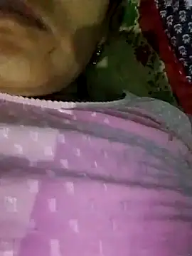 Snapshot of Seema_ji12 chatting on 03/27/26, 03:45 Seema ji12 online show from 03/27/26, 03:45