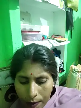 Maya mohni online show from 04/25/26, 01:25