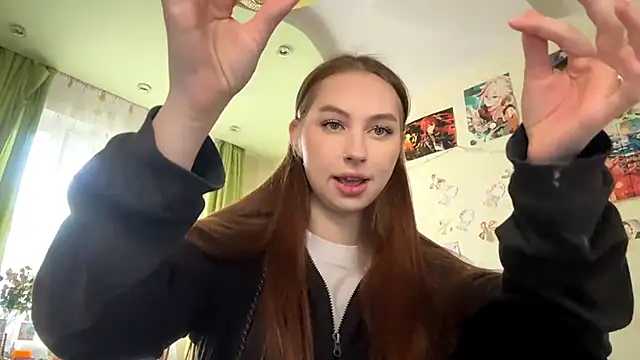 Snapshot of AnitaRenne chatting on 11/18/25, 12:31 AnitaRenne online show from 11/18/25, 12:31