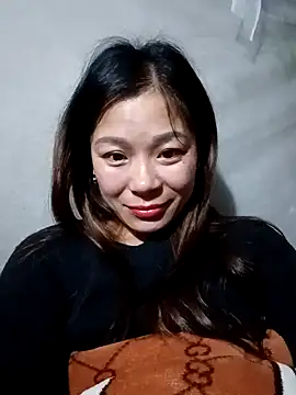 Lyla john online show from 12/17/25, 01:17