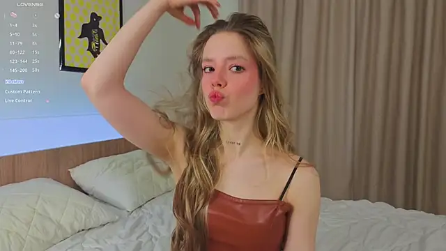 TiffinyMergist online show from 03/15/26, 05:35