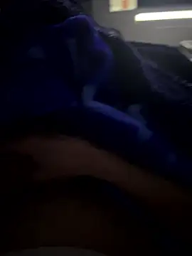 Snapshot of groschibre40100 chatting on 01/09/26, 01:52 groschibre40100 online show from 01/09/26, 01:52