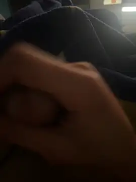 Snapshot of groschibre40100 chatting on 02/05/26, 01:43 groschibre40100 online show from 02/05/26, 01:43