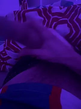 Snapshot of groschibre40100 chatting on 03/01/26, 02:13 groschibre40100 online show from 03/01/26, 02:13