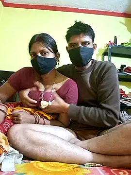 Snapshot of Hotbhabhi_089 chatting on 12/16/25, 04:56 Hotbhabhi 089 online show from 12/16/25, 04:56