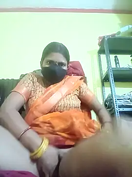 Snapshot of Hotbhabhi_089 chatting on 03/22/26, 04:32 Hotbhabhi 089 online show from 03/22/26, 04:32