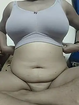 hotjuhi8 online show from 07/21/26, 07:32