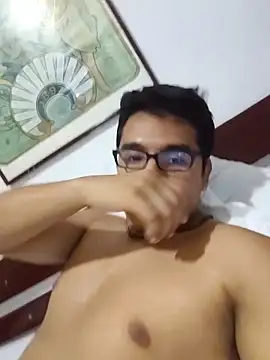 Snapshot of Zack1225 chatting on 02/21/26, 04:57 Zack1225 online show from 02/21/26, 04:57