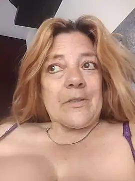 Snapshot of karlaanqui1 chatting on 05/27/26, 02:36 karlaanqui1 online show from 05/27/26, 02:36