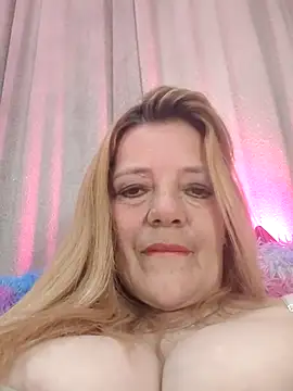 Snapshot of karlaanqui1 chatting on 05/30/26, 11:51 karlaanqui1 online show from 05/30/26, 11:51