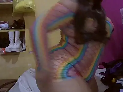 Snapshot of aranzaza chatting on 11/08/25, 10:41 aranzaza online show from 11/08/25, 10:41