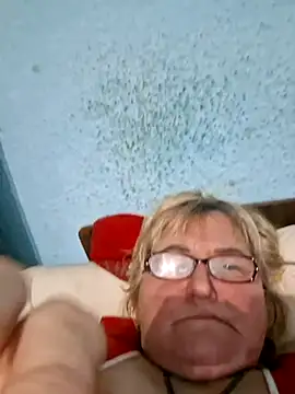 MilaTamila456 online show from 12/05/25, 05:42