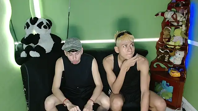 Snapshot of Kurt_williams1 chatting on 12/03/25, 01:02 Kurt williams1 online show from 12/03/25, 01:02