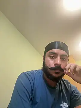Snapshot of ekam14 chatting on 05/23/26, 04:22 ekam14 online show from 05/23/26, 04:22