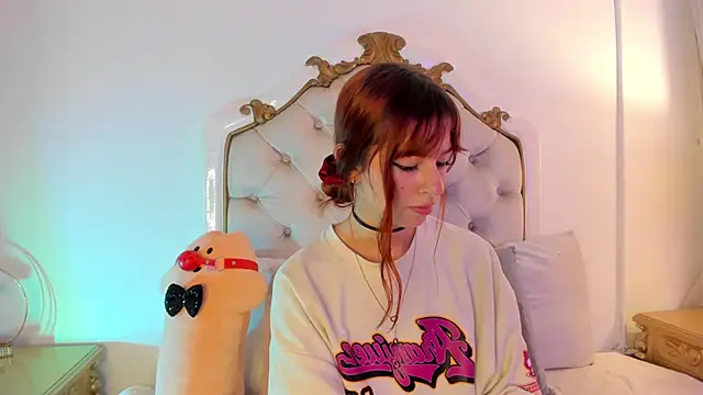 scarlett smith 3 online show from 06/22/26, 02:24