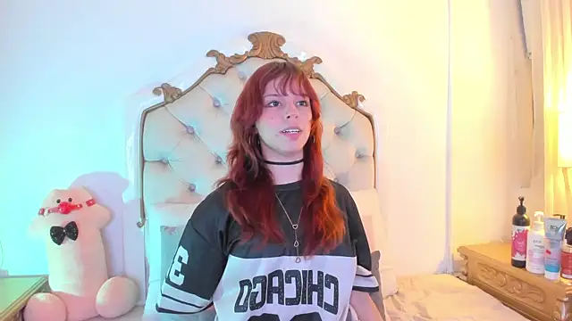 scarlett smith 3 online show from 06/23/26, 02:20