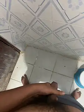 Snapshot of harshareddy2003 chatting on 02/26/26, 01:04 harshareddy2003 online show from 02/26/26, 01:04