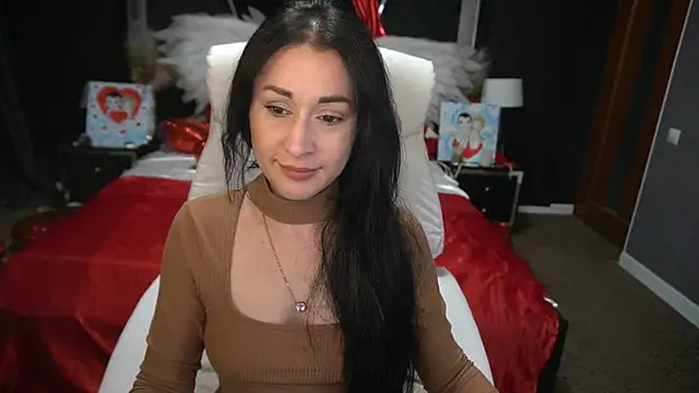 Snapshot of CarolinaaFoxyyy chatting on 02/18/26, 07:54 CarolinaaFoxyyy online show from 02/18/26, 07:54