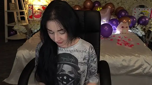 Snapshot of CarolinaaFoxyyy chatting on 02/24/26, 07:45 CarolinaaFoxyyy online show from 02/24/26, 07:45