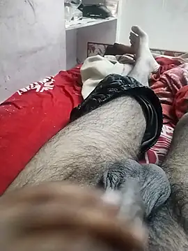 Snapshot of hyderabad_single chatting on 12/19/25, 06:04 hyderabad single online show from 12/19/25, 06:04