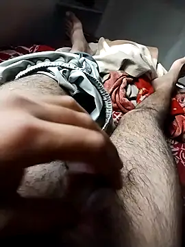 Snapshot of hyderabad_single chatting on 01/08/26, 08:27 hyderabad single online show from 01/08/26, 08:27