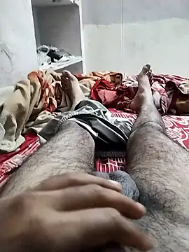 Snapshot of hyderabad_single chatting on 01/18/26, 12:31 hyderabad single online show from 01/18/26, 12:31