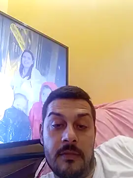 Snapshot of sexyhardman4you chatting on 11/09/25, 09:02 sexyhardman4you online show from 11/09/25, 09:02