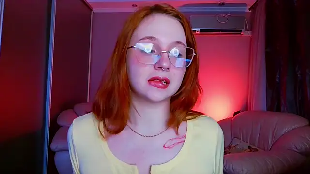 Erica Nelson online show from 05/09/26, 01:00