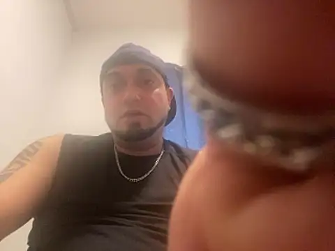 Snapshot of juicythickclit69 chatting on 03/13/26, 03:29 juicythickclit69 online show from 03/13/26, 03:29