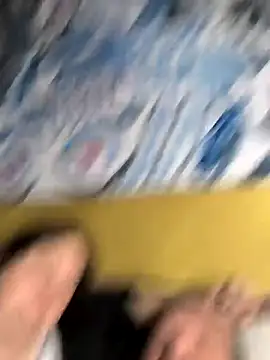 Snapshot of marchigiana chatting on 11/23/25, 12:32 marchigiana online show from 11/23/25, 12:32