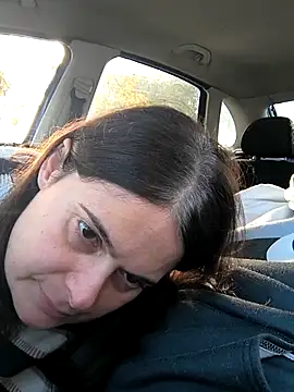 Snapshot of marchigiana chatting on 12/15/25, 10:52 marchigiana online show from 12/15/25, 10:52