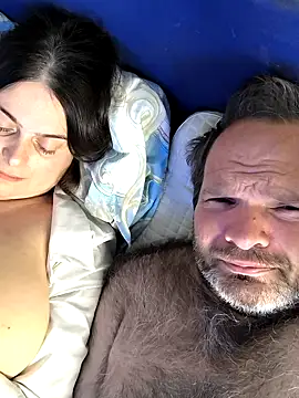 Snapshot of marchigiana chatting on 12/15/25, 11:31 marchigiana online show from 12/15/25, 11:31