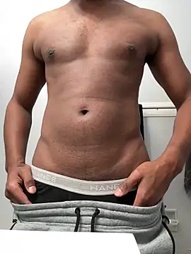 Snapshot of Mr_Sirthedom chatting on 11/17/25, 06:19 Mr Sirthedom online show from 11/17/25, 06:19