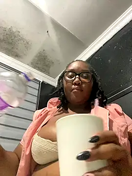 Snapshot of Your_dreadedhun chatting on 11/09/25, 06:28 Your dreadedhun online show from 11/09/25, 06:28