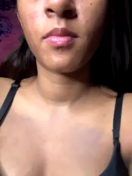 Snapshot of Your___Moonlight chatting on 12/22/25, 08:39 Your Moonlight online show from 12/22/25, 08:39