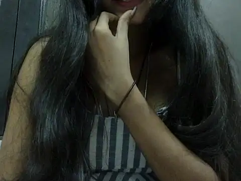 Snapshot of SEXY_PRIYA83 chatting on 04/01/26, 01:34 SEXY PRIYA83 online show from 04/01/26, 01:34